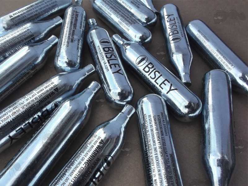 Sixteen Bisley 12g Co2 Gas Capsules