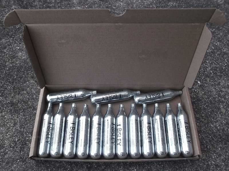 Fifteen Loose Bisley 12g Co2 Gas Capsules In a Large Letter Box