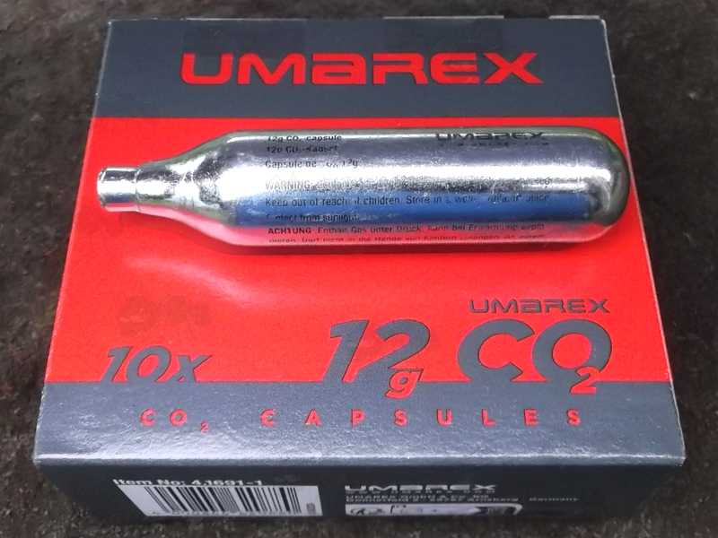 Front of The Packaging View of Ten Umarex 12g Co2 Gas Capsules In Retail Box Packaging
