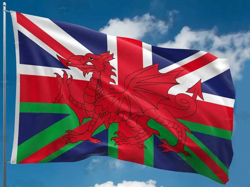 Union and Wales Flag Combination, Welsh Dragon with Green Valleys Base
