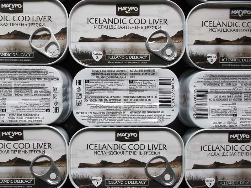 Front and Back View of The Ring Pull Rectangular Tins of Marypo Wild Caught Liver