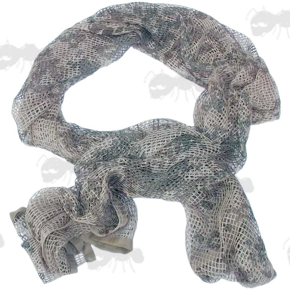 Sniper Concealment Netting Head Cover / Scarf in Scrubland Camouflage Pattern