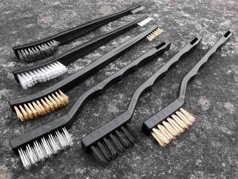 Set of Gun Cleaning Brushes with Nylon, Bronze and Stainless Steel Bristle Heads