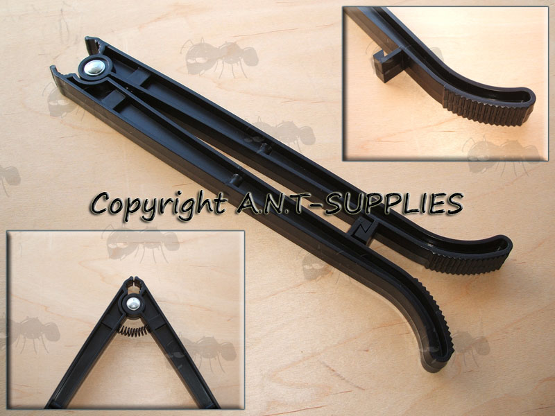 Universal Barrel Fitting Plastic Bipod with Curved Legs