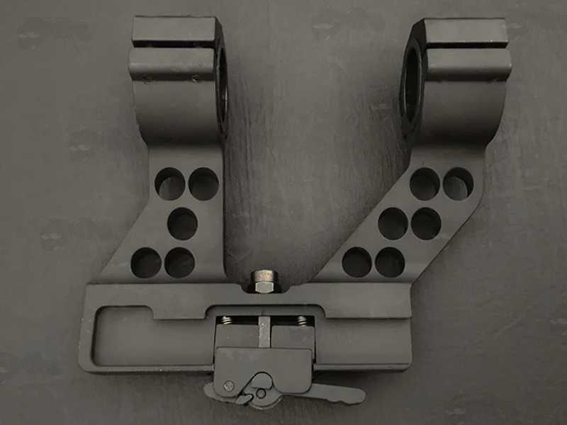 View of The Swallow Tail Fitting on The AK Quick-Release Lever One Piece Side Bracket Scope Mount with 30mm Rings