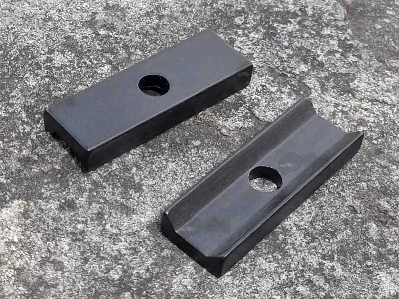 Pair of Black Anodised Long Clamp Jaw Plates for Rail Adapters
