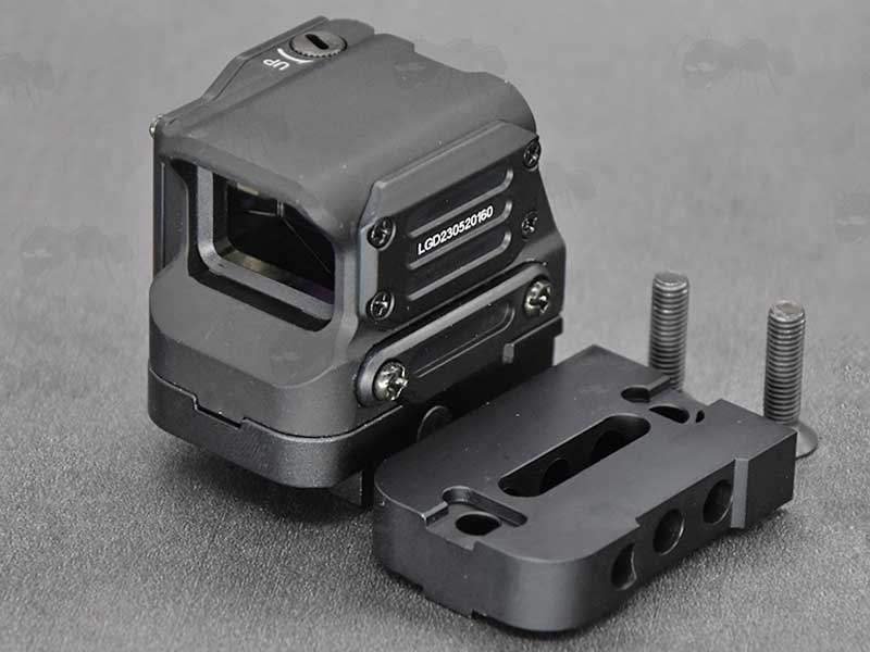 AnTac Box Shaped Red Dot Sight with Weaver / Picatinny Rail Height Extension Base