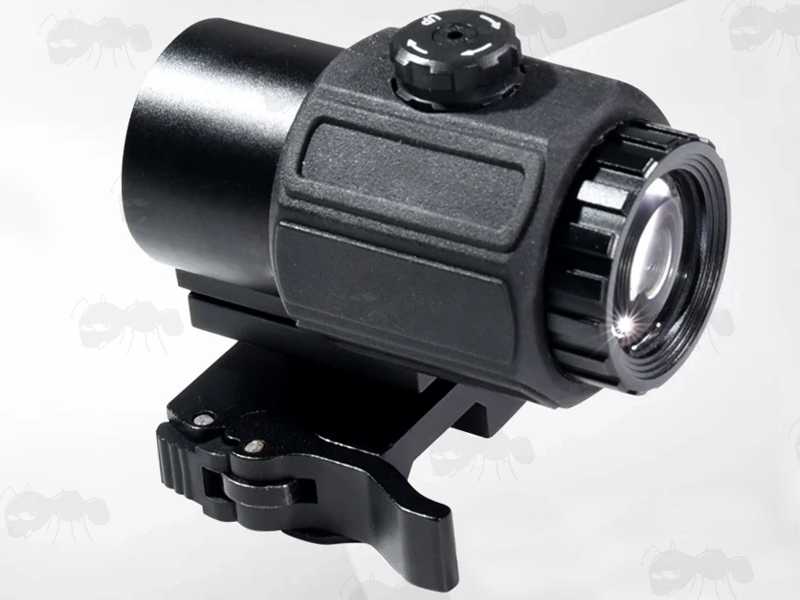 Side View of The Dot Sight Miniaturised Magnifier with x3 Magnification, Mounted on a Flip To The Side Picatinny Rail Base Mount