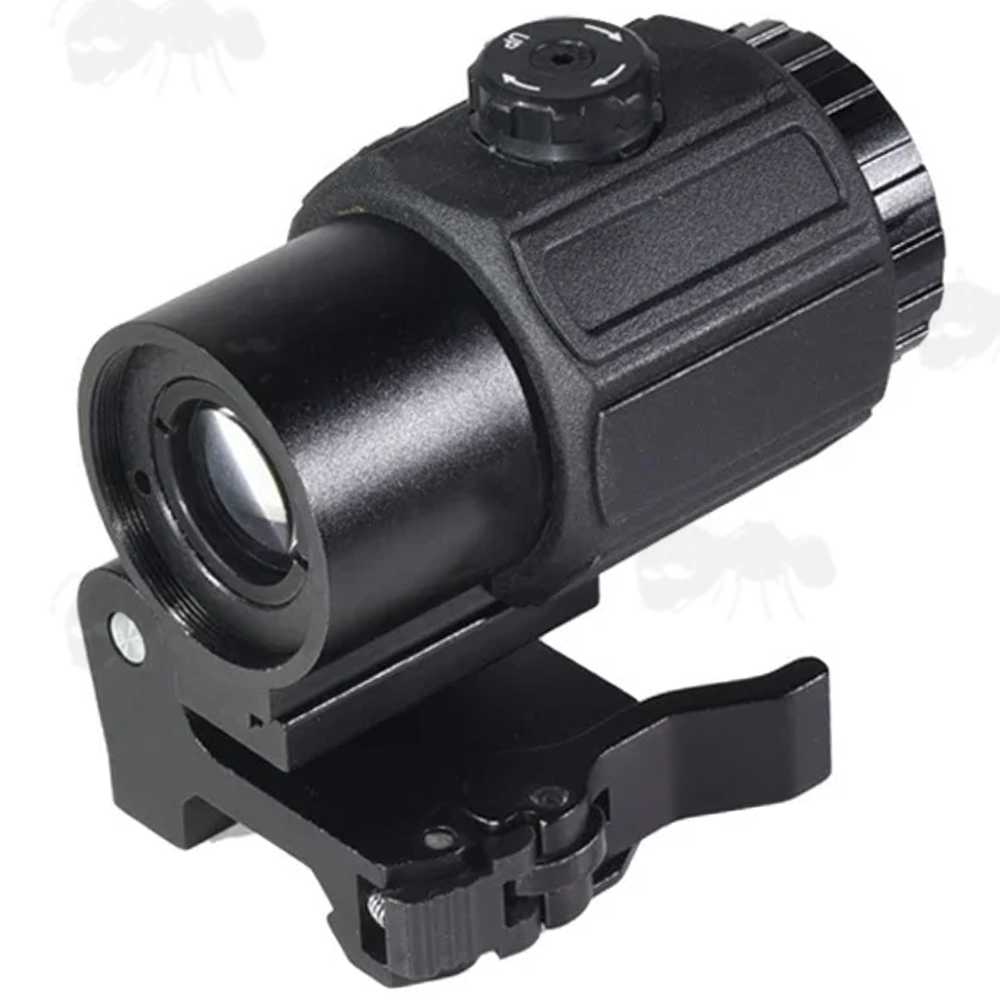Dot Sight Miniaturised Magnifier with x3 Magnification, Mounted on a Flip To The Side Picatinny Rail Base Mount
