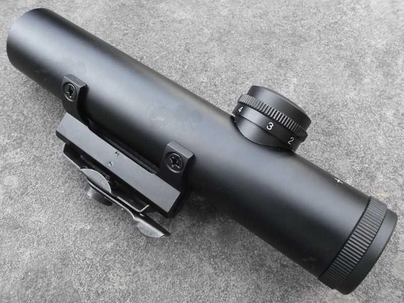 Left Side View of The M4 / M16 Carry Handle 4x20mm Scope