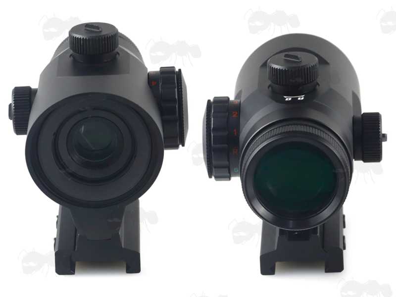 Ocular and Objective End View of The Curved Design 1x20 Prism Red and Green Dot Sight with Weaver / Picatinny Rail Base Mount