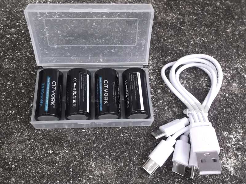 Four CITYORK 16340 Lithium-Ion Batteries in a Hinged Lid Clear Plastic Storage Case, with White USB Multi C-USB Charging Cable
